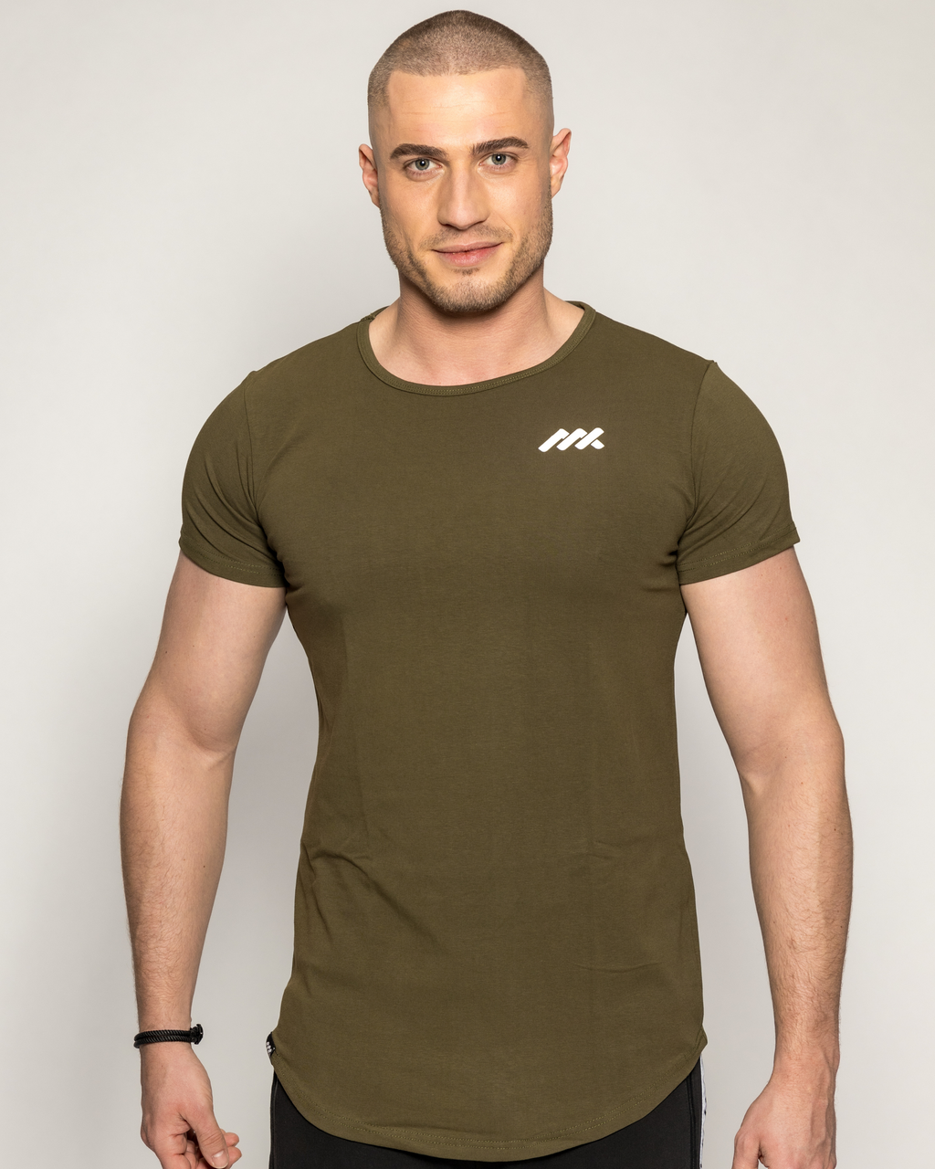 Sculpt Tee olive